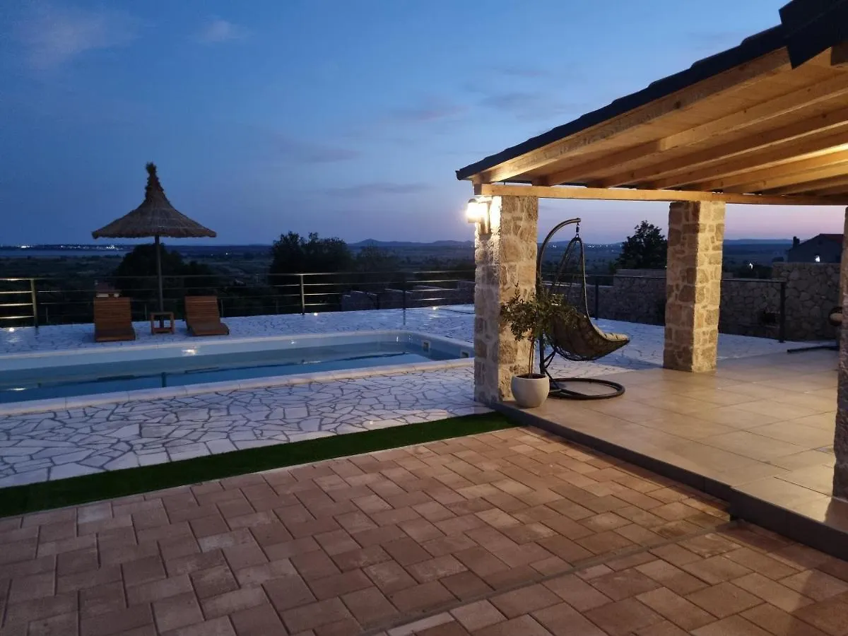 Holiday Home A&M Vrana  Apartament Vrana (Zadar)