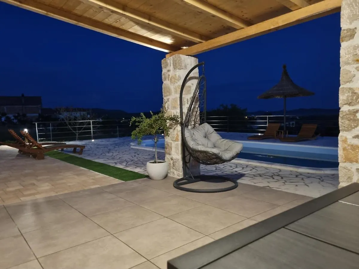 Apartament Holiday Home A&M Vrana  Chorwacja